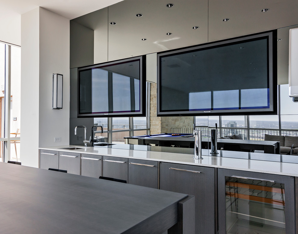 Custom modern kitchen cabinets